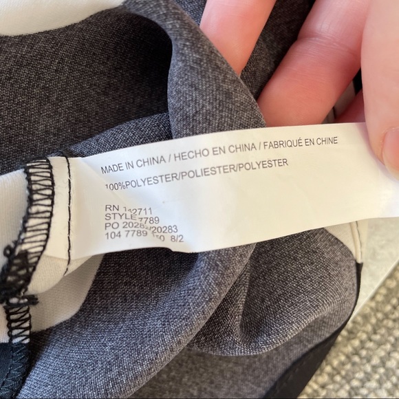 Eloquii • Mod Sleeveless Polka Dot Blouse • 16 - Picture 9 of 11